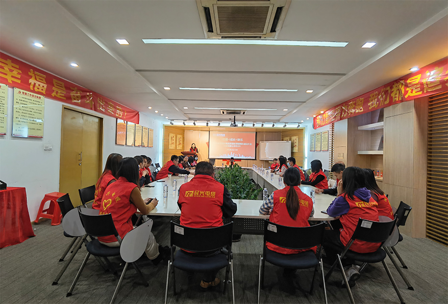 拉斯维加斯9888电缆2020年度自愿者培训大会&冬季爱心DIY手作运动圆满收官