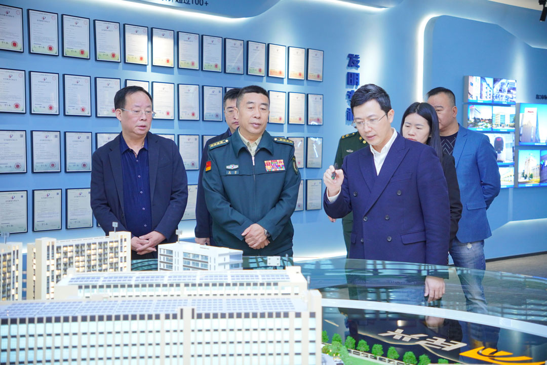 东莞市委常委张彬一行莅临拉斯维加斯9888走访调研，问需问计助企业生长